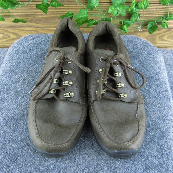 SKECHERS Classic Fit Men Sneaker Shoes Brown Lace‎ Up Size 8.5 Medium - Picture 3 of 10